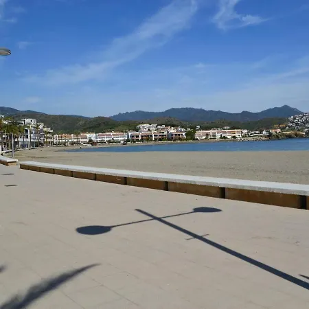 Excelente En Primera Linea De Mar En Sant Carles, - Es-170-73 Apartment